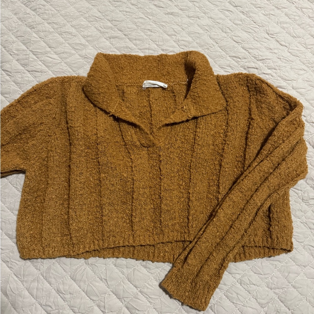 Cozy Brown Women's Sweater cropped